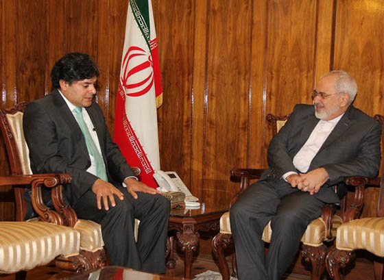  UNHCR Representative to Iran, Mr. Sivanka Dhanapala submitted a copy of his credentials to Minister of Foreign Affairs, Dr. Javad Zarif