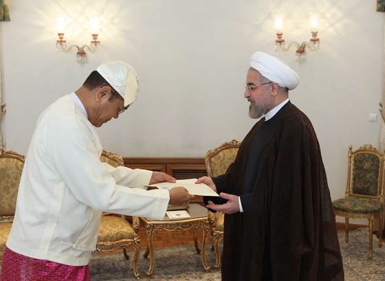  Myanmar’s new Ambassador to Tehran submits his credential to president Rouhani