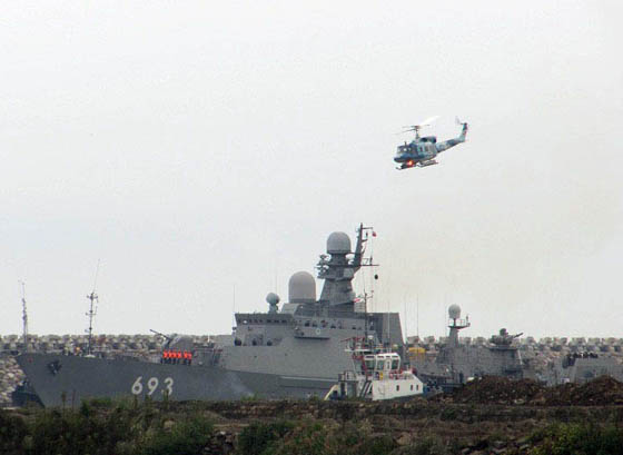  Russia’s navy warships berth in northern Iran