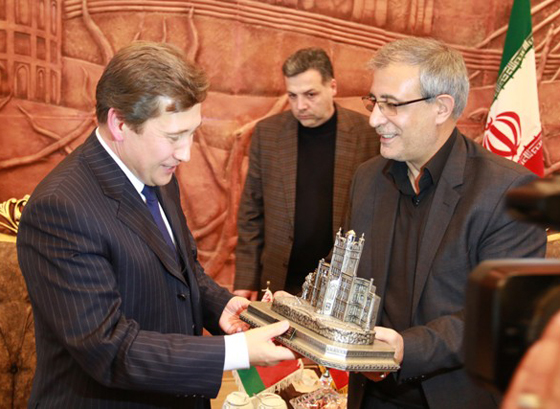  Belarus keen to increase ties with Iran, Belarusian Ambassador to Iran Victor Rybak said on Monday, AVA Diplomatic reports.