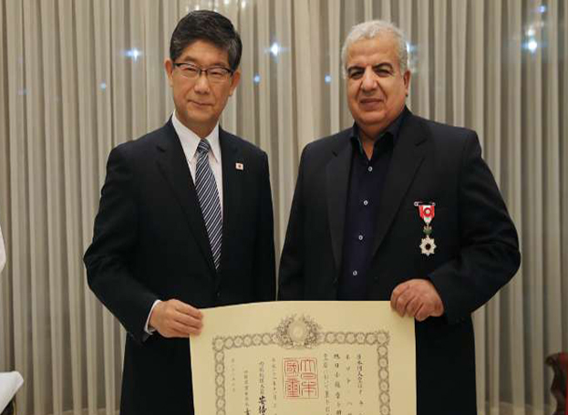  Iranian professor receives Japan’s Order of the Rising Sun