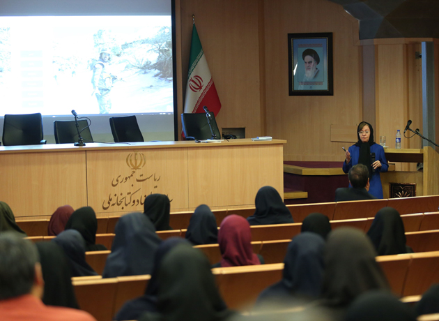 Archivists and librarians learn more about the UN